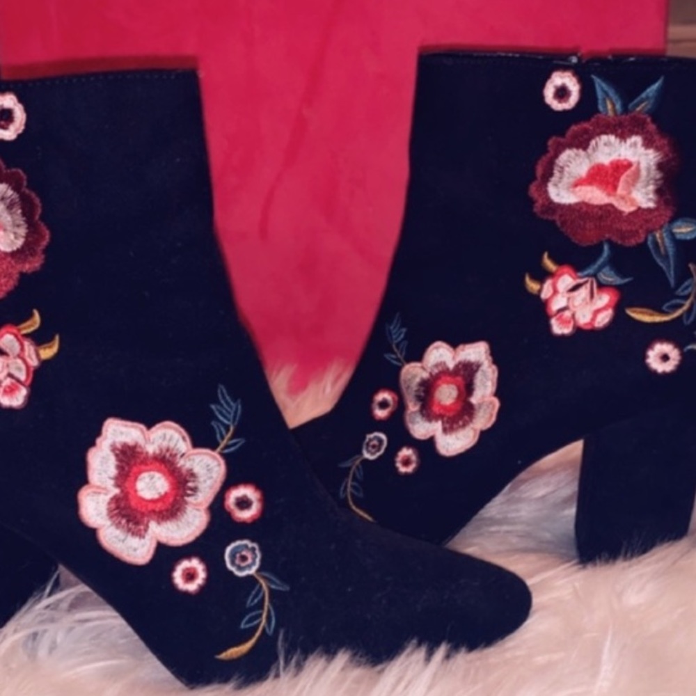 Express: Embroidered Floral Booties